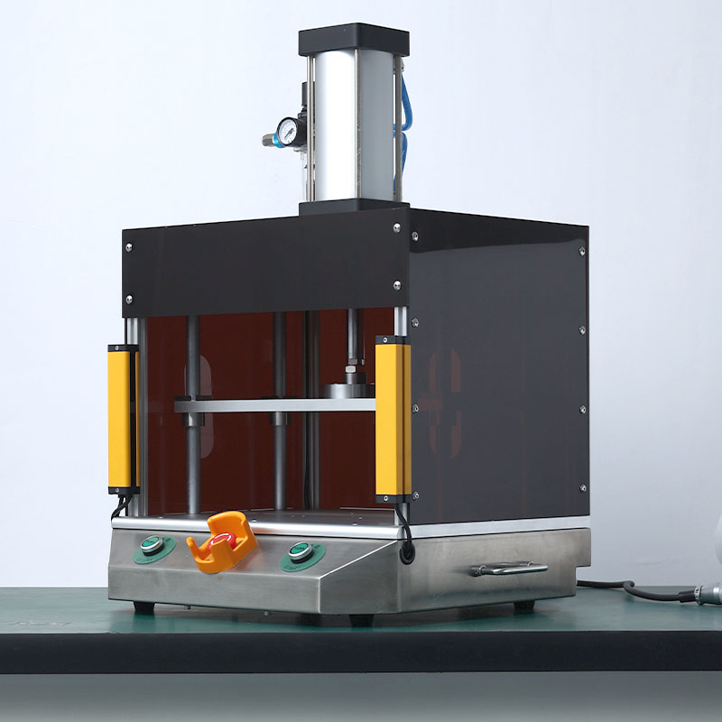 ImpfondoAir tightness test fixture